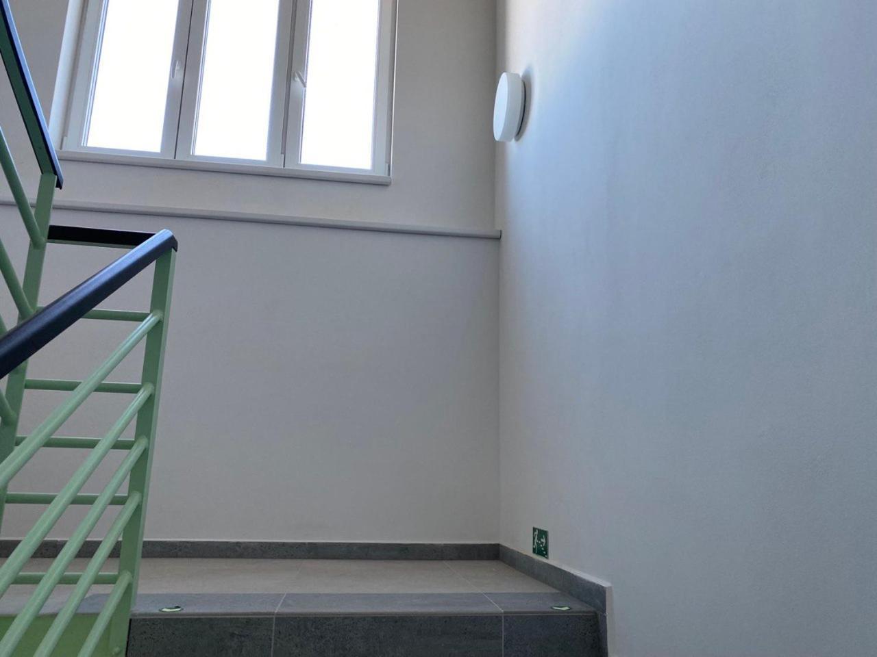 Perla Hradce 202 Apartamento Hradec Králové Exterior foto