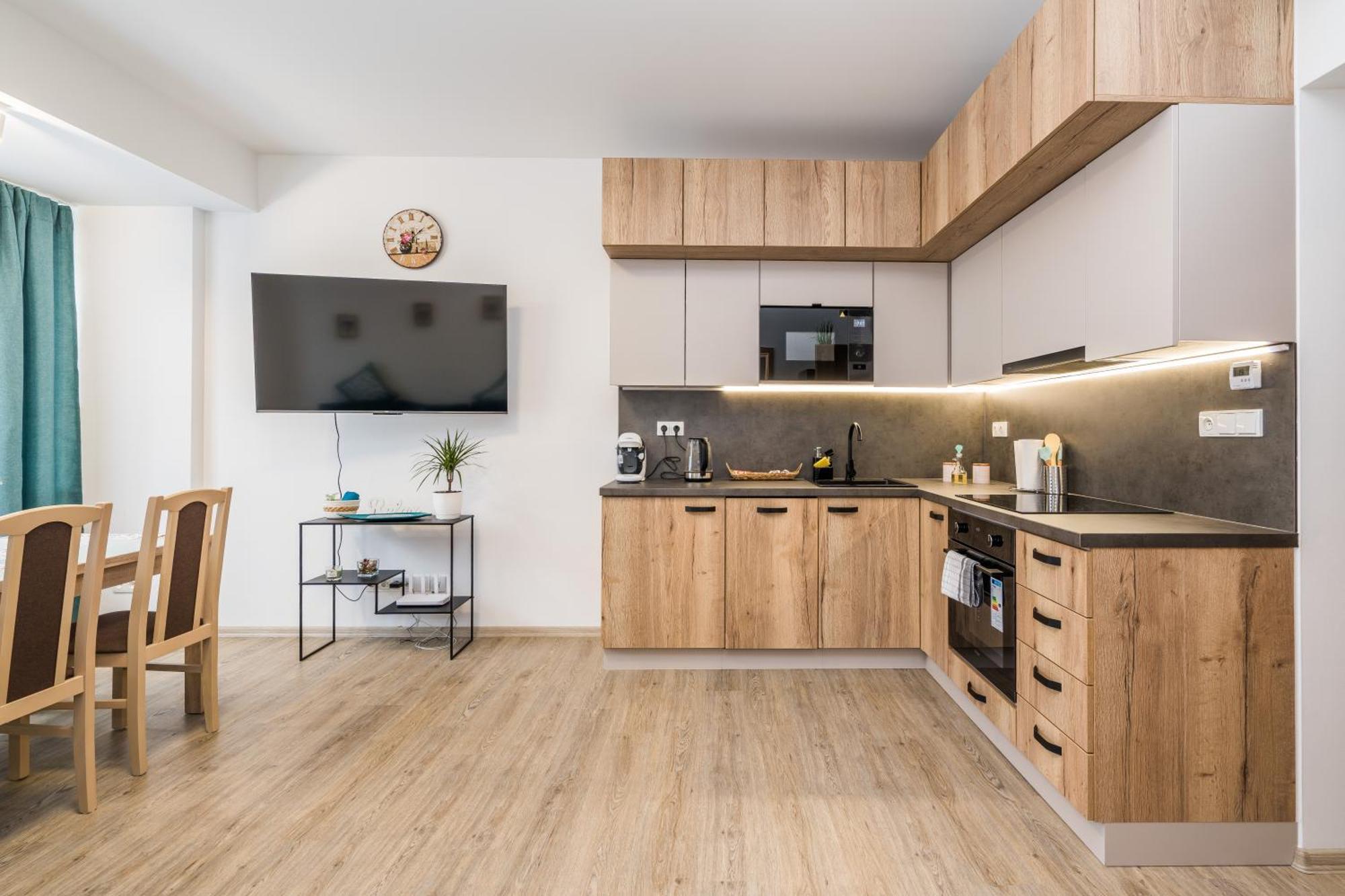 Perla Hradce 202 Apartamento Hradec Králové Exterior foto